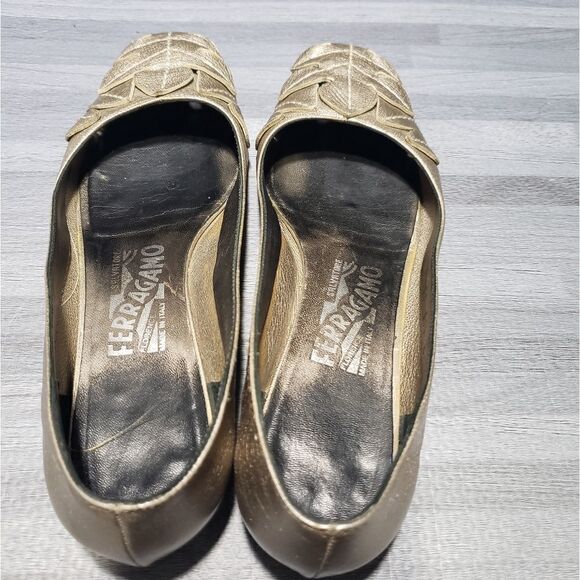 Salvatore Ferragamo Nappa Leather Tiglio Flats, - Picture 3 of 8